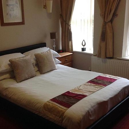 The Dillwyn Arms Hotel Swansea Exterior photo